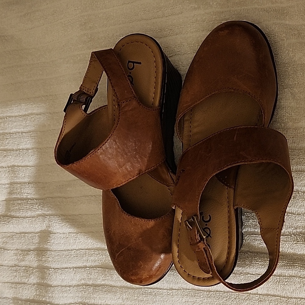Boc wedge sandals